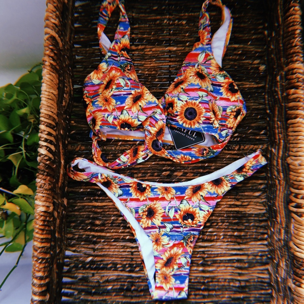 Colorful Daisy Bikini